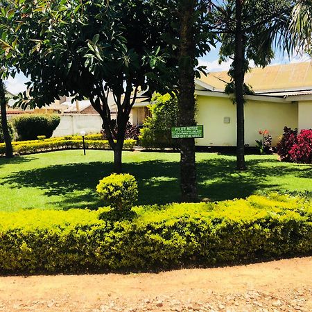 Isibania Borderpoint Lodge Migori Экстерьер фото
