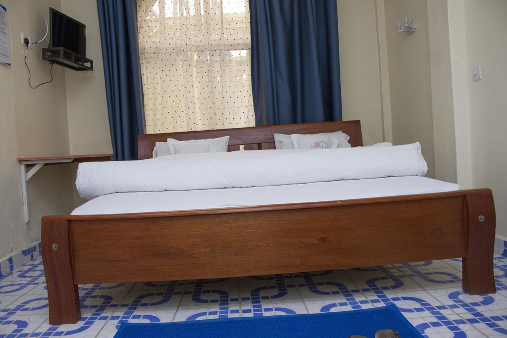 Isibania Borderpoint Lodge Migori Экстерьер фото